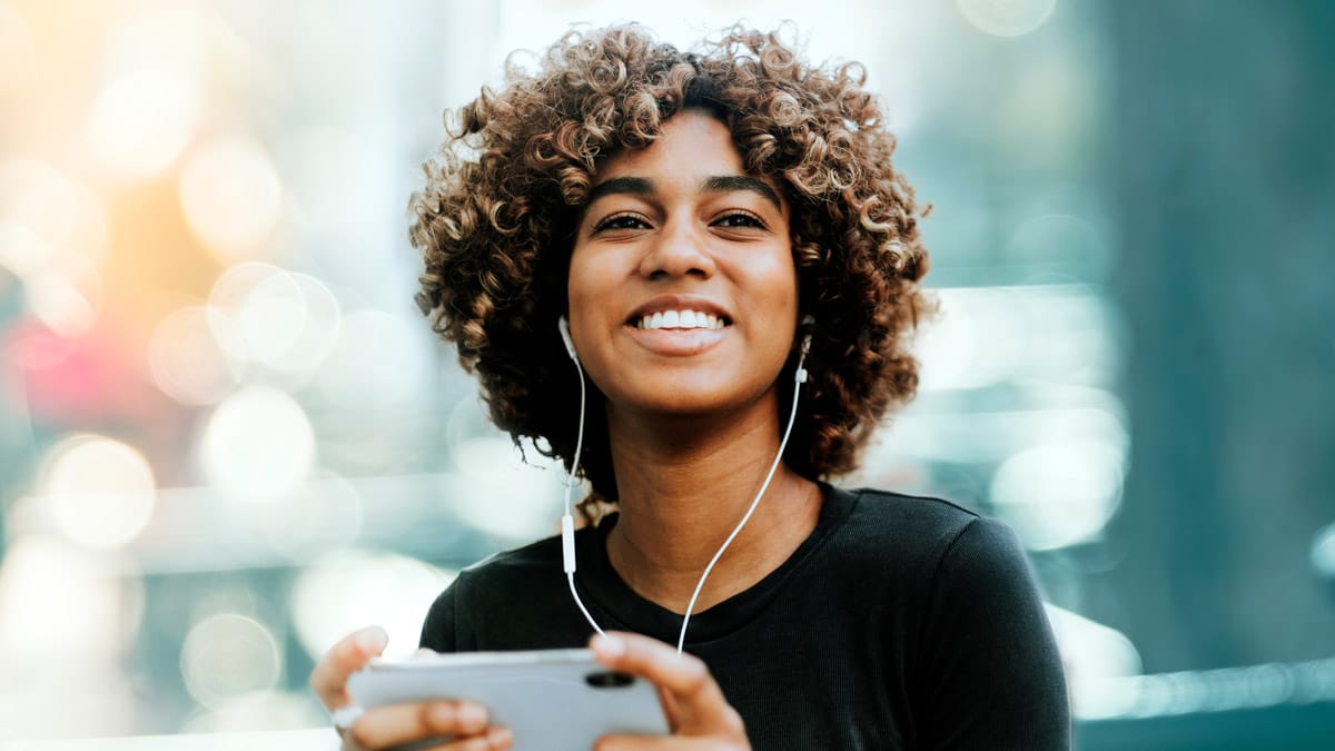 Who Benefits from Podcasts?